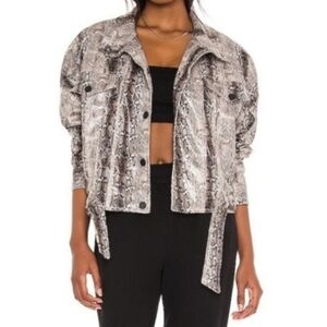 New Blank NYC  Here I Go Again Reptile Print Ultra Soft Jacket, NWT, Sz. Small